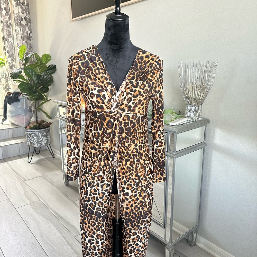Leopard Print Button-Front Maxi Dress
